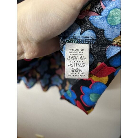 Entro Top Womens Blue Floral Short Sleeve Flowy Boho Blouse Size 2X - Picture 4 of 8